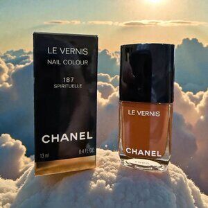 Chanel Nail Colour - 187 "Spirituelle"